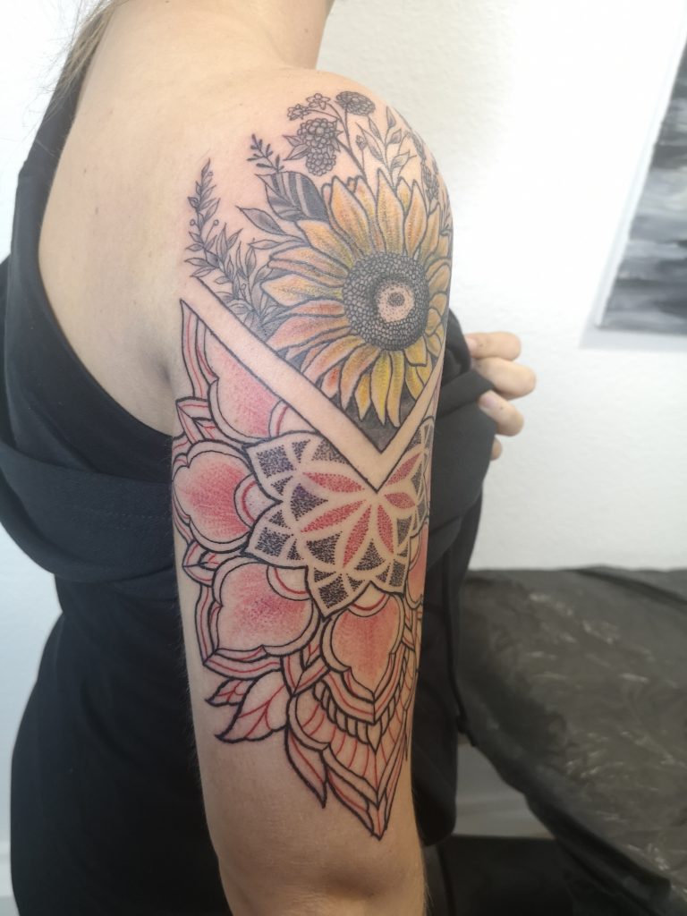 Florales Tattoo by Theresa